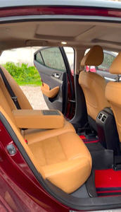 Cima di Lusso Usata: 2016 2.5 XV Zhizun, Poco Utilizzata, Tutte le Funzionalità <span class=keywords><strong>e</strong></span> Potenza V6 - Product Image 5