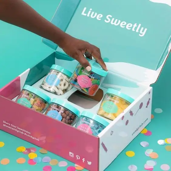 사용자 정의 로고 사탕 항아리 배송 상자 패키지 우편 치료 포장 선물 상자 인쇄 골판지 식품 도넛 상자 삽입