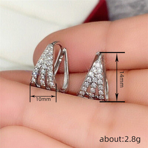 Geometric Triangle Ear <b>Cuff</b> For Women Elegant Line Design Fashion Jewelry - Product Image 4