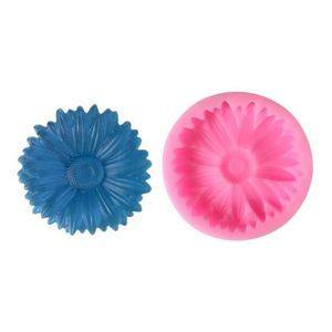 Moule à chocolat en forme d'un seul chrysanthème. Moule en silicone pour dentelle sucrée, queue de sirène 3D en pâte à sucre OEM/ODM - Product Image 1