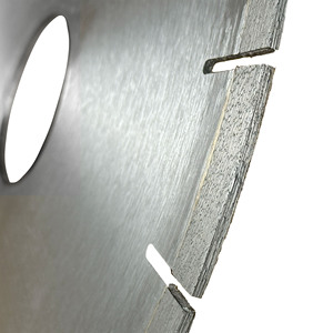 Lame de scie diamantée Jingu 250 mm pour marbre, soudée au laser, qualité industrielle, OEM, <span class=keywords><strong>17</strong></span> TPI, bord de 11 mm, garantie 1 an, coût réduit de 30 % par <span class=keywords><strong>dalle</strong></span> - Product Image 6