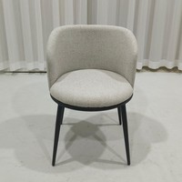 Chaise de salle à manger moderne rembourrée avec base en fer