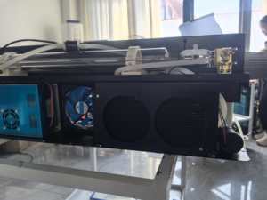 Nuovissimo Design, piccola macchina per incisione Laser da tavolo CO2 con raffreddamento ad acqua incorporato, 40W 50W, prezzo più basso - Product Image 2