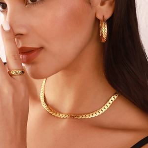 도매 고품질 패션 쥬얼리 세트 금 스테인리스 스틸 힙합 NK 쿠반 체인 목걸이 팔찌 귀걸이 세트 여성용 - Product Image 2