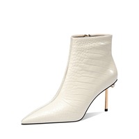 Bottines en cuir à talon et bout pointu de créateur de luxe personnalisées pour femmes de grande qualité Fabricant fournisseur en gros