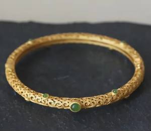 Bracelet ethnique vintage de style palais chinois Antique avec accents d'or de <span class=keywords><strong>jade</strong></span> Bracelet de mode pour femmes avec motif de nuage - Product Image 6