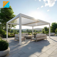 Pérgola Bioclimática de Aluminio Gris Antracita con Techo de Láminas Ajustables Motorizadas de Primera Calidad para Terraza Trasera Residencial