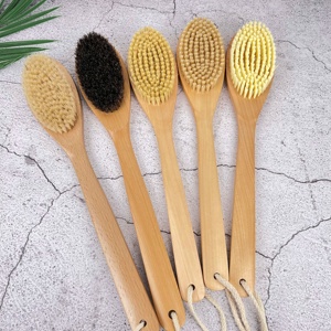 Spazzola Professionale Personalizzabile con Logo, Manico Lungo Naturale, per Bagno e Corpo, Esfoliante con Setole di Cinghiale, Scrubber per Doccia per Uomini e Donne - Product Image 6