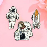 Pin Enamel Magnetik Bendera Negara, ACOTAR & Bros Bertema Jurnal untuk Pecinta Buku & Kolektor