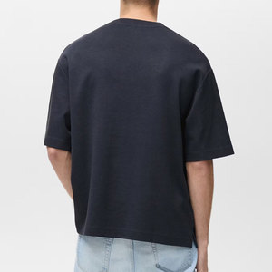 เสื้อยืดโอเวอร์ไซส์น้ำหนักเบาสไตล์สตรีทแฟชั่นสำหรับผู้ชาย รุ่นล่าสุด มีกระเป๋า  รับสกรีนโลโก้ ทรงปกติ ผ้าฝ้าย 100% เป็นมิตรต่อสิ่งแวดล้อม ราคาประหยัด - Product Image 4