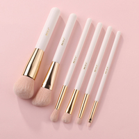 Lot de 6 pinceaux de maquillage professionnels blancs avec manche en bois, lot de 6 pinceaux de maquillage dorés pour le visage, logo personnalisé