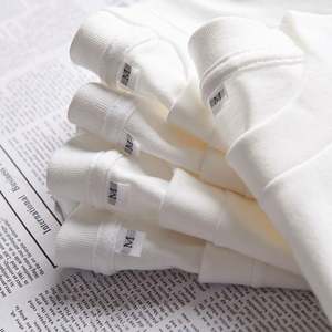 Haute qualité 100% coton lourd 230gsm broderie Logo imprimé T-shirt uni pour femmes hommes décontracté T-Shirt blanc pour la vente en gros - Product Image 3