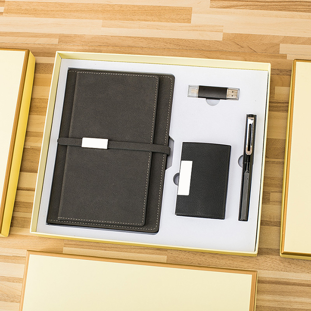 Customized A5 Plain Notebook Pen Set with USB Name Card Holder New Design Business Gift Set for Personalized Promotion