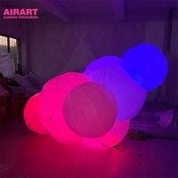 Décoration d'événements festifs avec des nuages gonflables LED, ballon nuage gonflable pour l'affichage