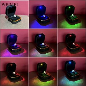กล่องใส่เครื่องประดับพลาสติก WEIMEI พร้อมไฟ LED สีสันสดใส รับทำโลโก้ สร้อยคอ กำไล ต่างหู แหวน - Product Image 4