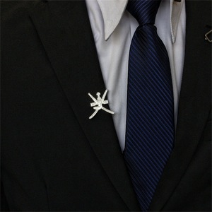 Nouvelle collection : Pince à cravate homme Oman, série double pince, élégante et polyvalente pour tenue de ville - Product Image 4