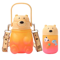 JM6 Ensemble de 2 Bouteilles d'Eau en Plastique Grande Capacité Ours Mignon Couleurs Dégradées avec Autocollants 3D pour Enfants