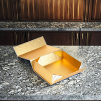 Boîte cadeau magnétique rigide dorée de luxe RTS Design, en carton verni, matériaux recyclés, emballage écologique pour cosmétiques