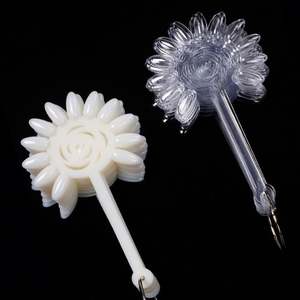 Tarjetas <span class=keywords><strong>de</strong></span> Práctica <span class=keywords><strong>de</strong></span> <span class=keywords><strong>Uñas</strong></span> con Diseño <span class=keywords><strong>de</strong></span> <span class=keywords><strong>Girasol</strong></span>, Sistema <span class=keywords><strong>de</strong></span> Muestras en Forma <span class=keywords><strong>de</strong></span> Pétalo 3D con Puntas <span class=keywords><strong>de</strong></span> Práctica Desmontables para Entrenamiento con Esmalte <span class=keywords><strong>de</strong></span> Gel - Product Image 5