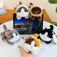 Porte-clés en peluche polyester chat Kawaii avec logo personnalisé, grands yeux, pendentif cœur, breloque de sac à dos, vente en gros, directement de l'usine, décoration de sac unisexe
