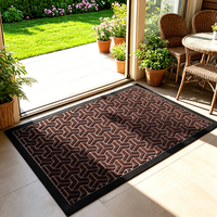 Tapis d'entrée géométrique marron texturé avec bordure en caoutchouc noir, tapis de sol intérieur/extérieur pour la maison et le bureau