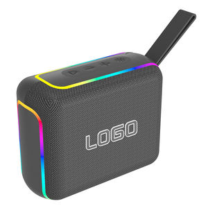 Haut-parleur sans fil portable OEM 5W tendance avec éclairage RGB, Bluetooth 5.4, prise en charge du logo personnalisé et du cordon pour le cyclisme en extérieur - Product Image 5