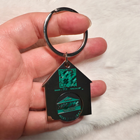Porte-clés jeton de chariot en métal en forme de maison, personnalisable avec logo gravé, pour le marché britannique, cadeaux promotionnels pour supermarchés