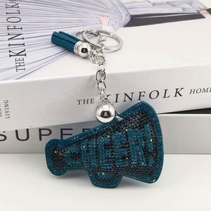 Porte-clés Mégaphone Bling Cheerleading avec Pompon Popcorn, Diamants Scintillants et Trompette, pour Équipe, Superfan et Fanfare - Product Image 3