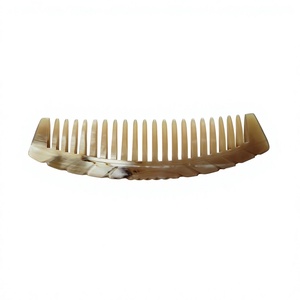 หวีทำมือจากเขาควายธรรมชาติ ขัดเงา เป็นมิตรกับสิ่งแวดล้อม - Product Image 1