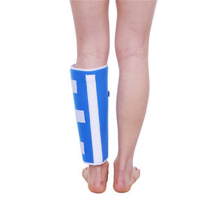 Supra-<span class=keywords><strong>Tobillo</strong></span> Cinturón <span class=keywords><strong>de</strong></span> fijación <span class=keywords><strong>de</strong></span> pantorrilla Soporte <span class=keywords><strong>de</strong></span> articulación para <span class=keywords><strong>tibia</strong></span> <span class=keywords><strong>y</strong></span> peroné Reemplazo efectivo para yeso - Product Image 4