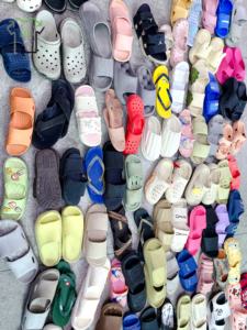 초 손 슬리퍼 남성 여성 슬리퍼 캐주얼 소프트 플립 플롭 혼합 베일 중고 신발 재고 - Product Image 2