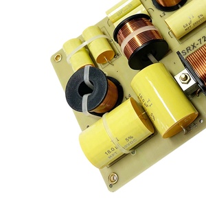 ตัวแบ่งความถี่แบบพาสซีฟสำหรับลำโพง SRX-725 รุ่น Oule ผลิตเพื่อใช้งานกับลำโพงวูฟเฟอร์สองตัวและทวีตเตอร์หนึ่งตัว ใช้ได้กับตู้ลำโพง SRX725 - Product Image 5