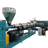 Ligne de production d'extrusion de profilés pour cartons ondulés en PP, structure creuse, emballages, boîtes de livraison de fruits