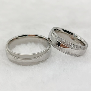 Alemania artesanía Cz diamante boda bandas parejas anillos conjuntos para <span class=keywords><strong>Mne</strong></span> y mujeres plata 316l joyería de acero inoxidable quirúrgico - Product Image 3
