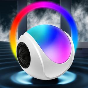 Mini Altavoz Pequeño de 1 Pieza, con Conexión a Tarjeta, Luz RGB Colorida, Audio para Exteriores, Múltiples Modos de Luz, Lámpara Nocturna para Interiores - Product Image 1