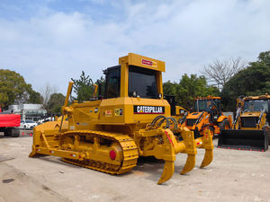 Topadora de Orugas Caterpillar D7G 2023 Usada en Excelentes Condiciones, Motor Cummins, Bomba, Caja de Cambios, 140HP, Capacidad de Nivelación de 4.5m, Japón - Product Image 5