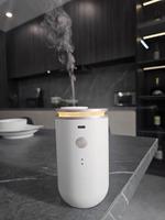 Diffuseurs numériques aromatiques de luxe en vente à chaud Diffuseurs d'arômes d'huiles essentielles Diffuseurs de désodorisants sans eau fabriqués à l'huile de parfum