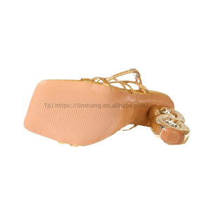 Sandales à talons hauts sexy pour femmes, avec bride tendance et talon en forme de 8 doré, qualité supérieure, vente en gros usine - Product Image 5