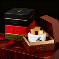 Boîte cadeau rigide élégante de luxe avec laminage brillant, gaufrage, emballage artisanal pour cosmétiques, parfums et bougies |   Boîte à base de carton avec couvercle personnalisé