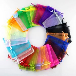 Sacs en organza les plus vendus 9x12cm, personnalisables avec logo, pochette cadeau en maille avec cordon, sacs unis colorés pour mariage et emballage de bijoux - Product Image 1