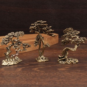 Adorno de Latón con Forma de Pino, 3 Piezas, Diseño Tradicional, Decoración de Mesa para el Hogar, Regalo Artesanal, Objetos Decorativos - Product Image 1