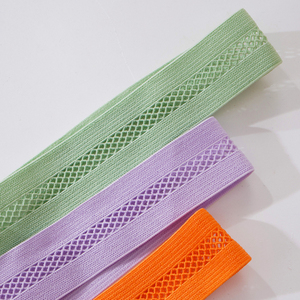 Más populares en 2024, venta al por mayor, bragas de mujer <span class=keywords><strong>sexis</strong></span> suaves con lazo transpirable multicolor para mujer, <span class=keywords><strong>tangas</strong></span> - Product Image 5