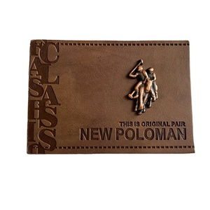 Ropa de marca personalizada, estampado en relieve de cuero PU grabado con parche de etiqueta metálica para sombreros/mantas/bolsos/vaqueros/ropa - Product Image 1