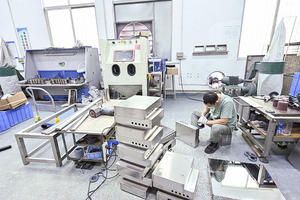 Sıvı suyu sosu reçel bal için gıda üretim hattı boru hattı tipi için <span class=keywords><strong>Metal</strong></span> dedektörü - Product Image 5