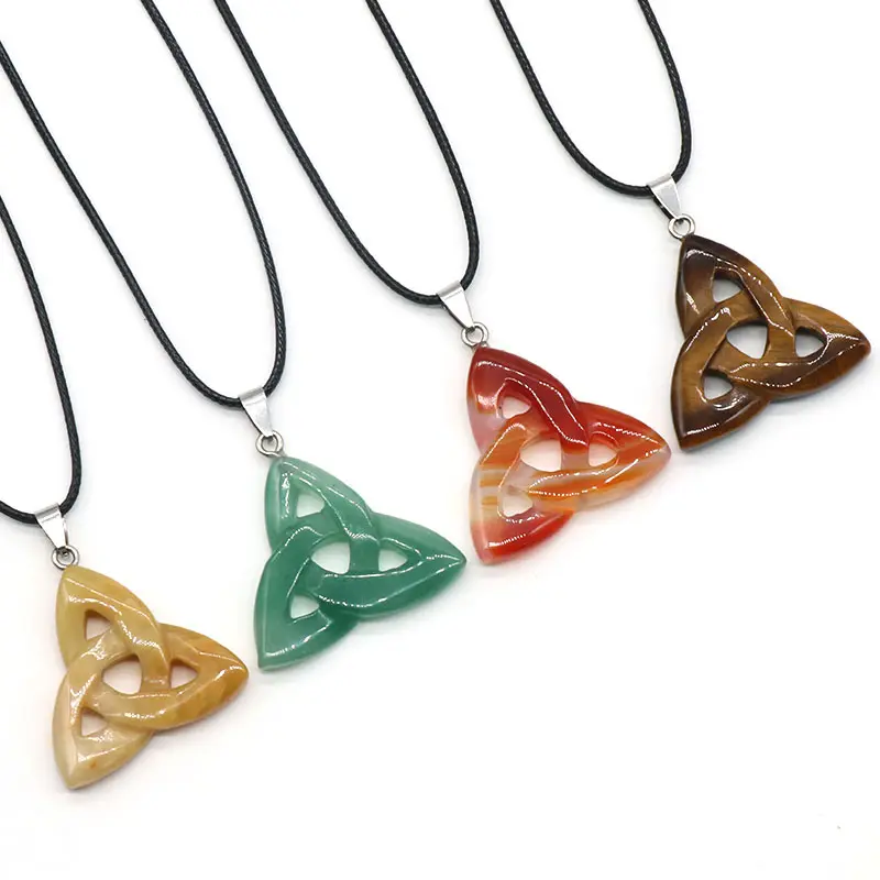 Kalung liontin batu Opal dibuat bentuk segitiga simpul Celtic alami cantik perhiasan batu permata kristal penyembuhan kalung