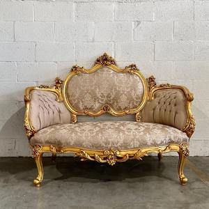 โซฟาไม้สักแท้สามที่นั่ง เฟอร์นิเจอร์ห้องนั่งเล่นสุดหรู พร้อมเบาะนุ่มสบายและโครงสร้างแข็งแรงทนทาน - Product Image 3