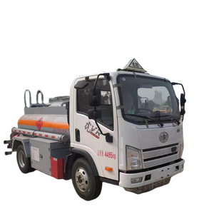 <strong>Milk</strong> Tank <strong>Truck</strong> 3CBM FAW Oil <strong>Tanker</strong> <strong>Tankers</strong> Fuel <strong>Tanker</strong> <strong>Truck</strong> Manual Dongfeng 4x2 Stainless Steel Factory Direct Sale <strong>Mini</strong> 2ton - Product Image 3