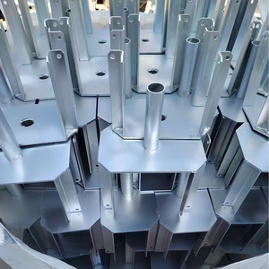 La construction <span class=keywords><strong>domestique</strong></span> utilise des vérins réglables de haute qualité pour les accessoires d'échafaudage en acier Têtes de fourche en forme de U - Product Image 4