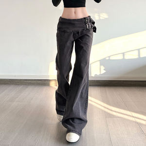 Vaqueros acampanados de mezclilla con cintura media plegable, color negro grisáceo desgastado, corte regular, caída fluida, largo hasta el suelo, ecológicos - Product Image 6