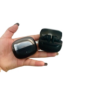 หู<span class=keywords><strong>ฟัง</strong></span>ไร้สาย True Wireless BT 5.4 เสียงเบสหนักแน่น <span class=keywords><strong>ส</strong></span>เตอริโอ พร้อมไฟ LED แส<span class=keywords><strong>ด</strong></span>งสถานะ กันน้ำระ<span class=keywords><strong>ด</strong></span>ับ IPX4 ระบบ<span class=keywords><strong>ส</strong></span>ัมผั<span class=keywords><strong>ส</strong></span> Air Pro แบบ In-Ear - Product Image 3